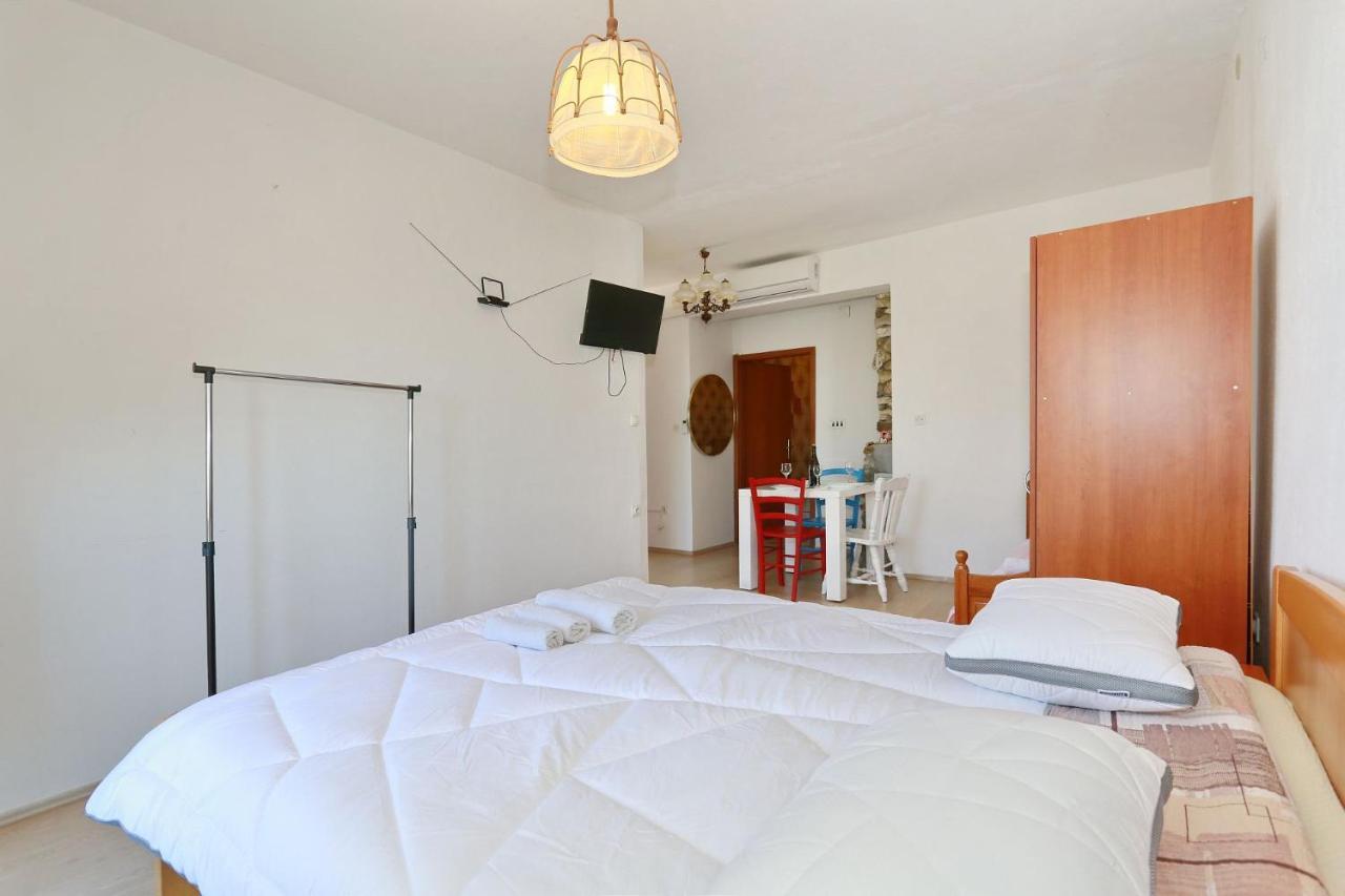 Apartmani Stanka & Joso Ražanac Dış mekan fotoğraf