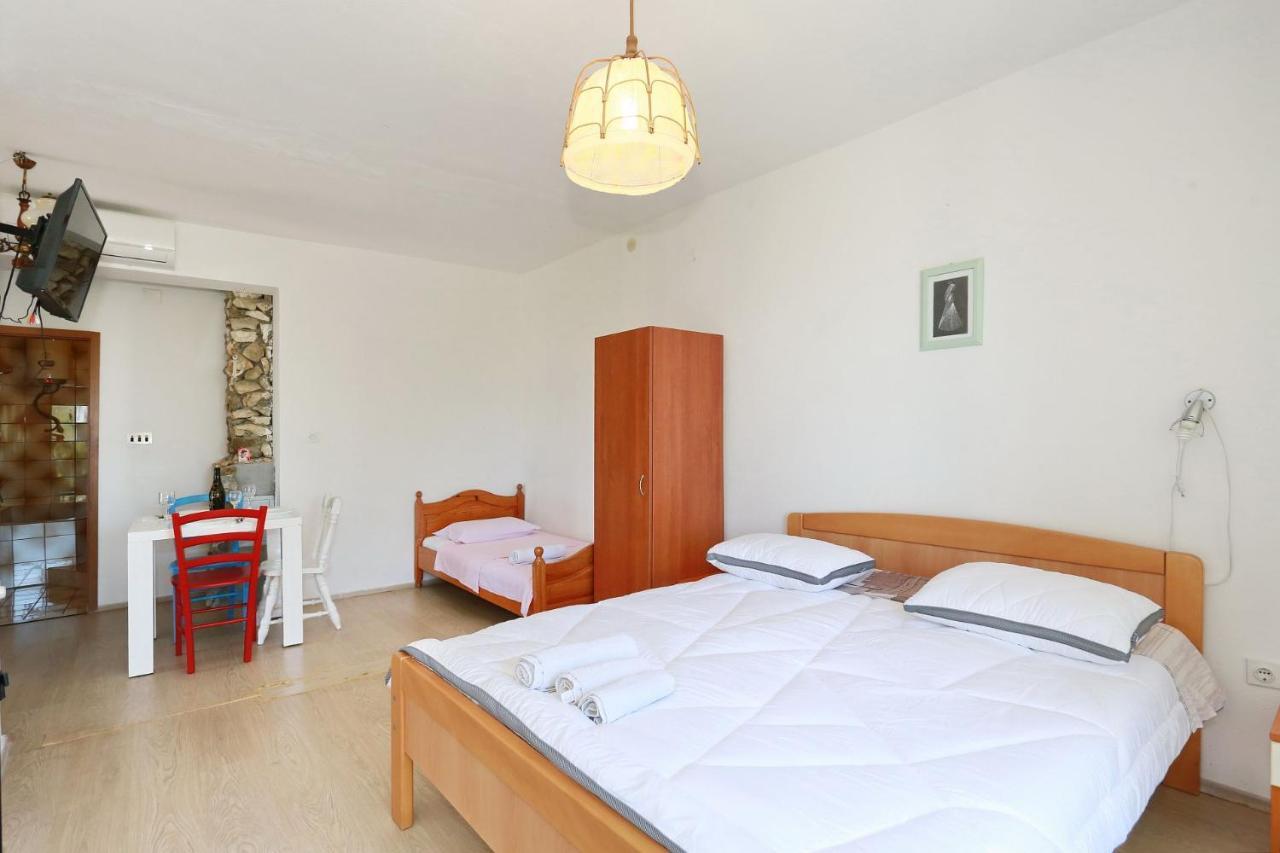 Apartmani Stanka & Joso Ražanac Dış mekan fotoğraf