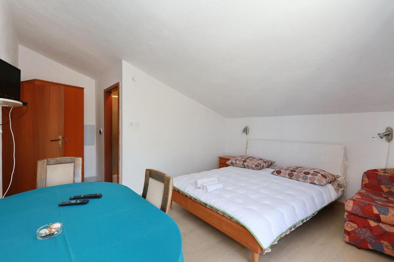 Apartmani Stanka & Joso Ražanac Dış mekan fotoğraf