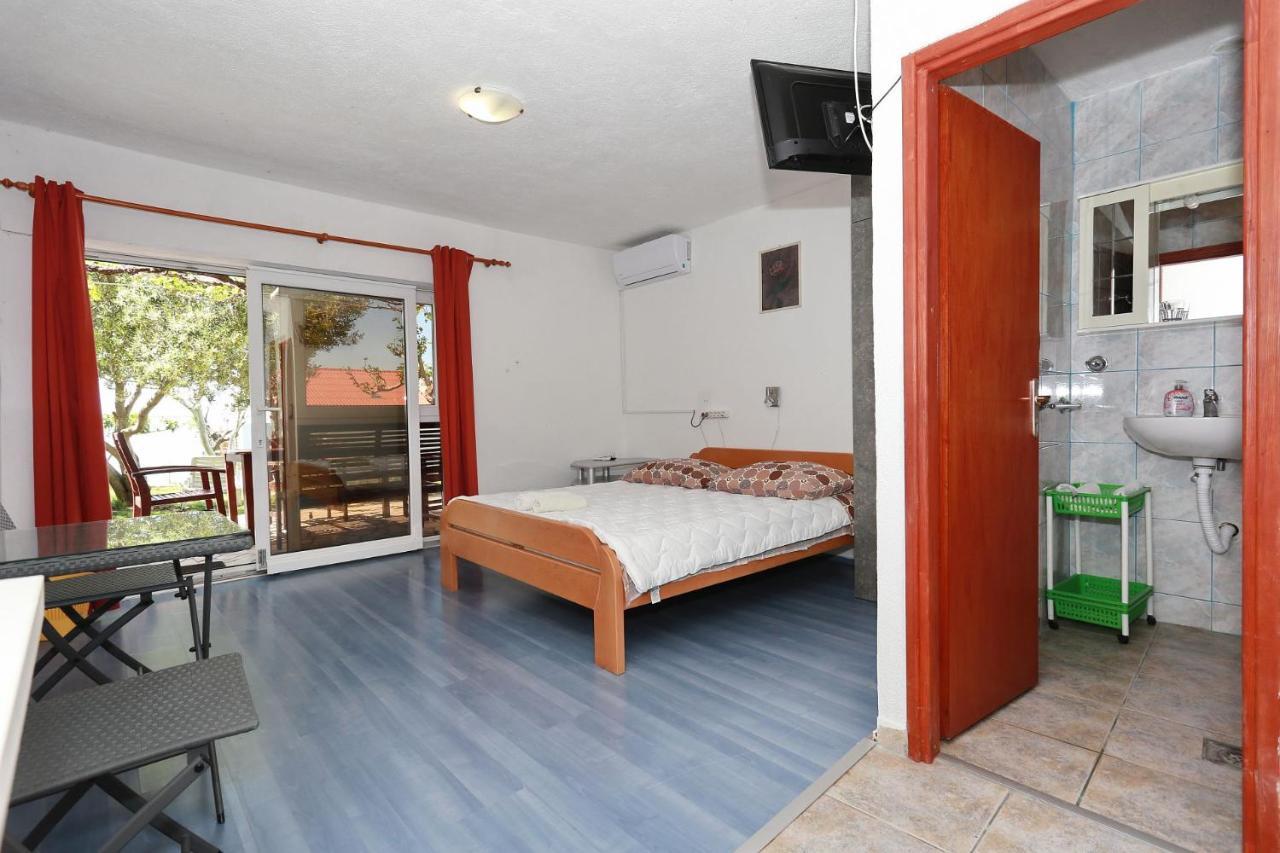 Apartmani Stanka & Joso Ražanac Dış mekan fotoğraf